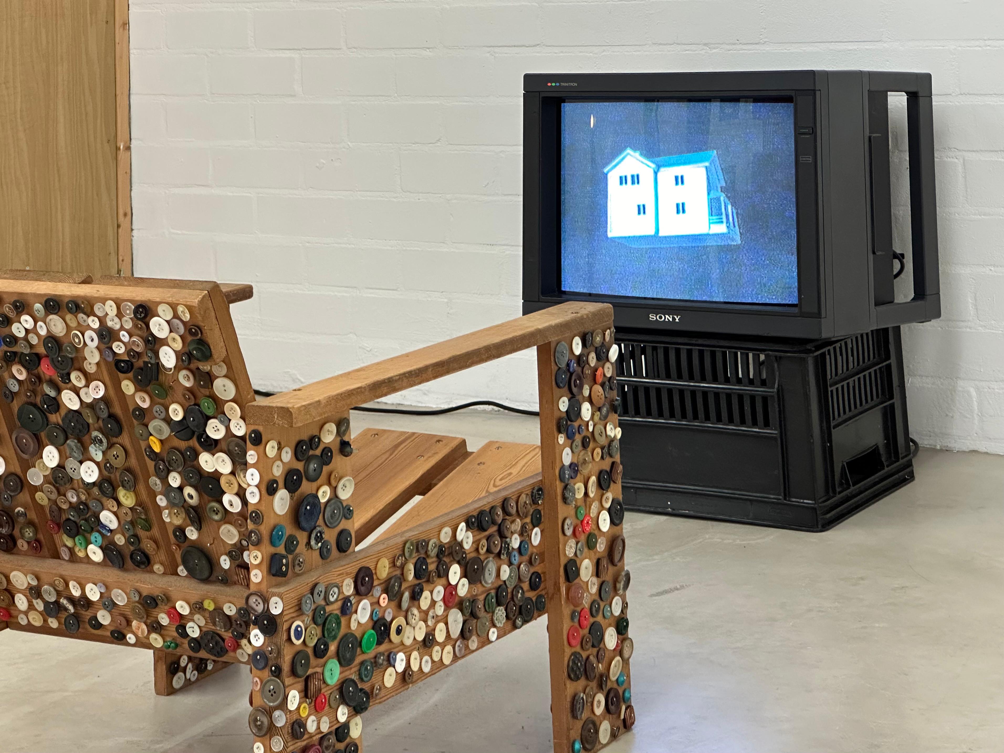 joey ramone living forms